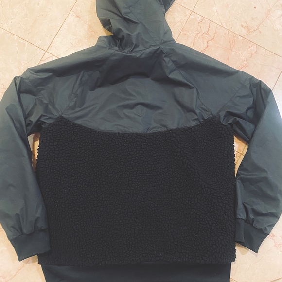 Youth XL Nike hoodie zipper - Picture 3 of 4